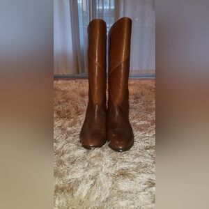 Elegant Brown Leather Women's Boots